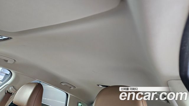 Hyundai Grandeur (GN7) 2,5 Gasoline 2WD Exclusive 2023 — фото 19