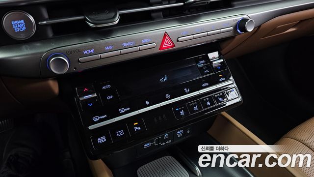Hyundai Grandeur (GN7) 2,5 Gasoline 2WD Exclusive 2023 — фото 33