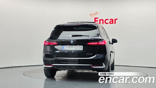 BMW 2 Series Active Tourer (U06) 220i Luxury 2023 — фото 4