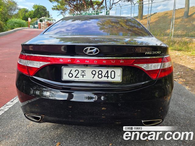 Hyundai Grandeur (HG) HG300 Prime 2011 — фото 3