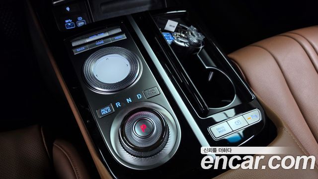 Genesis G80 (RG3) Gasoline 2.5 Turbo AWD 2022 — фото 9