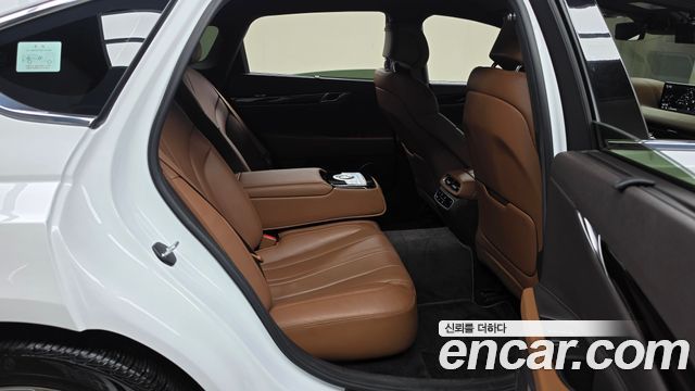 Genesis G80 (RG3) Gasoline 2.5 Turbo AWD 2022 — фото 11