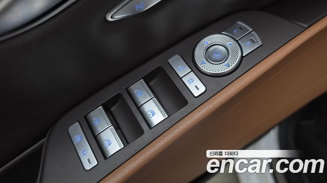 Genesis G80 (RG3) Gasoline 2.5 Turbo AWD 2022 — фото 28
