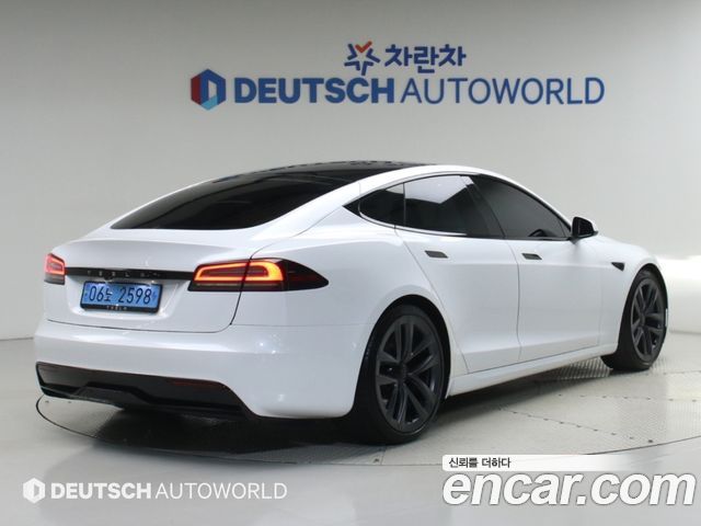 Tesla Model S AWD 2023 — фото 2