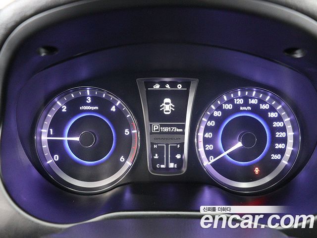 Hyundai Grandeur (HG) HG220 Diesel Modern 2015 — фото 8