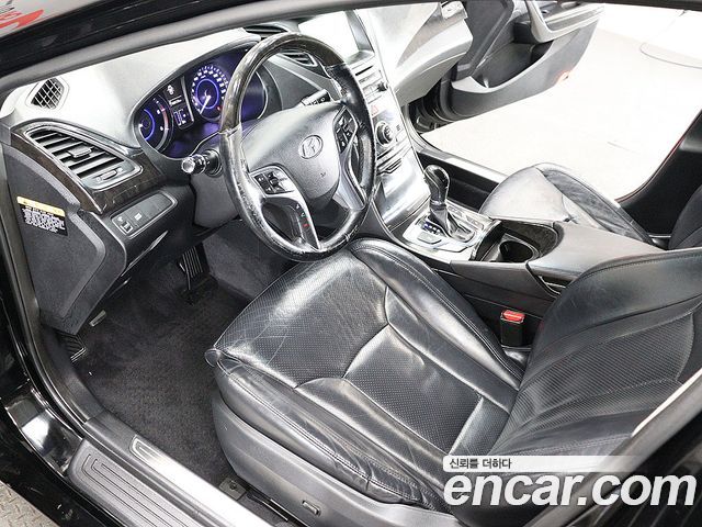 Hyundai Grandeur (HG) HG220 Diesel Modern 2015 — фото 10