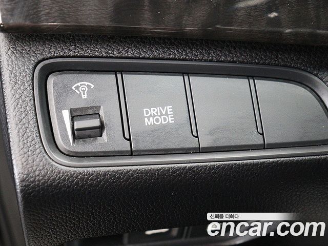 Hyundai Grandeur (HG) HG220 Diesel Modern 2015 — фото 16