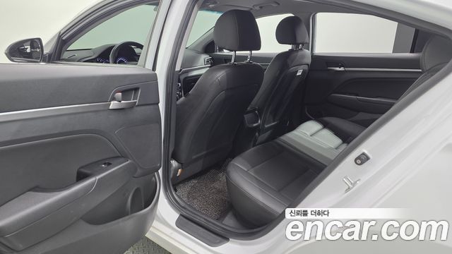 Hyundai Avante (AD) 1.6 Smart 2020 — фото 11
