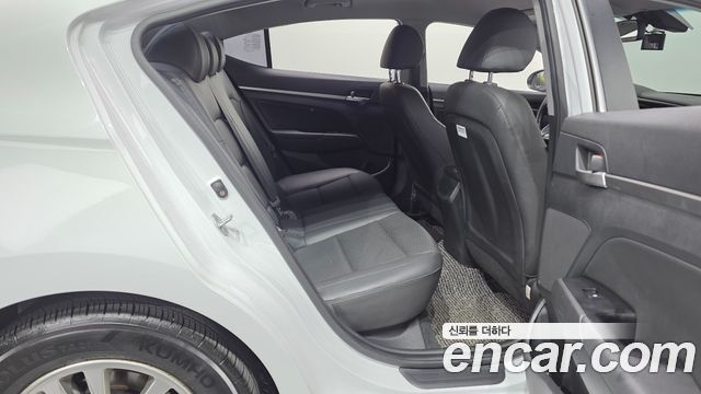 Hyundai Avante (AD) 1.6 Smart 2020 — фото 12