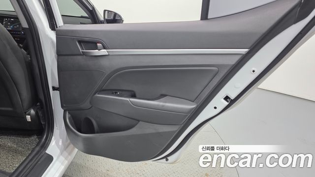 Hyundai Avante (AD) 1.6 Smart 2020 — фото 25
