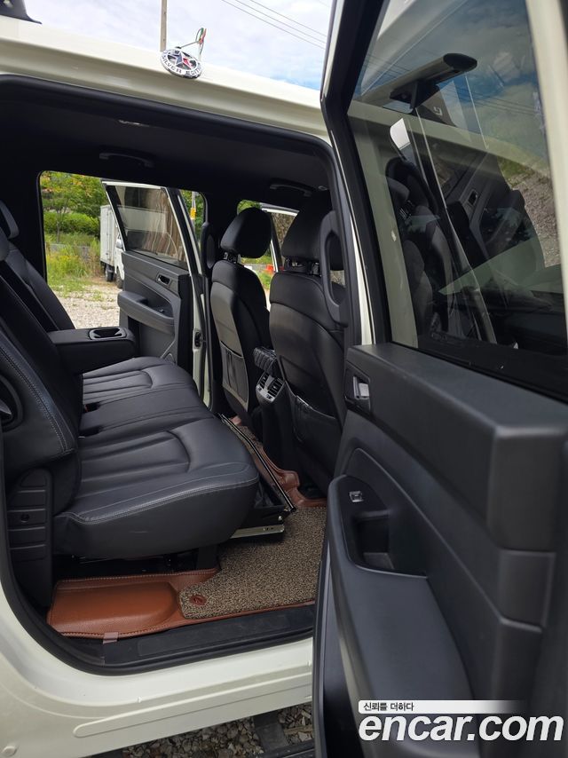 KG Mobility (SsangYong) Rexton Sports Khan Diesel 2.2 4WD Dynamic Edition (5-Link) 2021 — фото 15