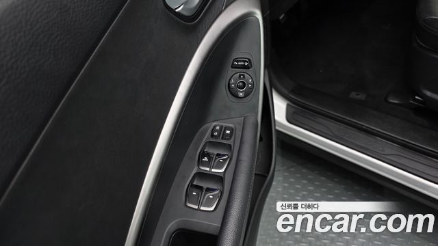 Hyundai Santa Fe The Prime Diesel 2.0 2WD Premium 2016 — фото 18