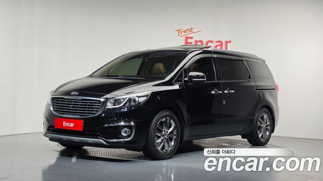 Kia Carnival Gasoline 7-seater Limousine President
