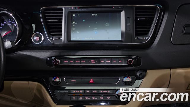 Kia Carnival Gasoline 7-seater Limousine President 2016 — фото 14