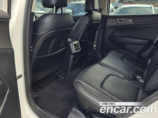Kia Sportage (V) Diesel 2.0 2WD Prestige 2023 — фото 20