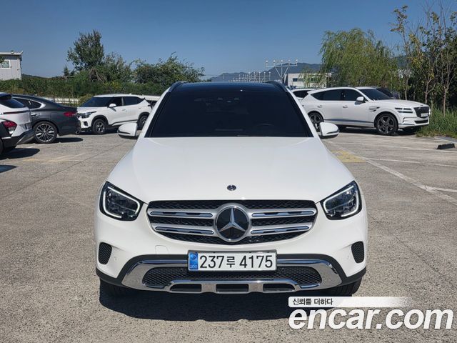 Mercedes-Benz GLC-Class (X253) GLC300e 4MATIC 2020 — фото 2