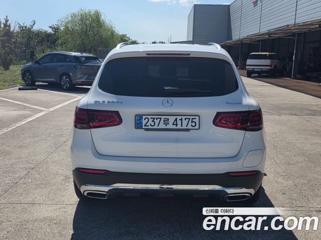 Mercedes-Benz GLC-Class (X253) GLC300e 4MATIC 2020 — фото 4