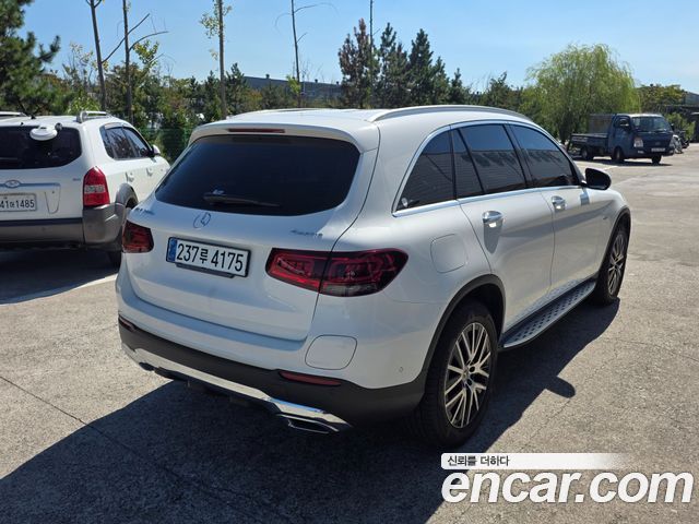 Mercedes-Benz GLC-Class (X253) GLC300e 4MATIC 2020 — фото 5