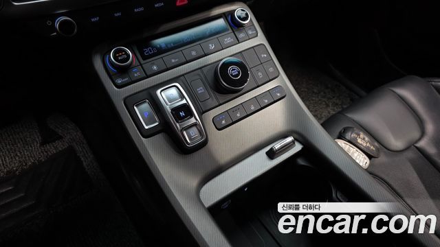 Hyundai Palisade Diesel 2.2 2WD Le Blanc 2024 — фото 9