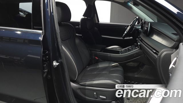 Hyundai Palisade Diesel 2.2 2WD Le Blanc 2024 — фото 11
