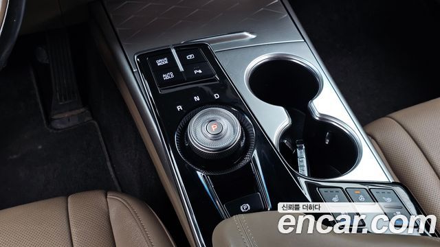 Kia K8 2.5 Gasoline 2WD Noblesse 2022 — фото 9
