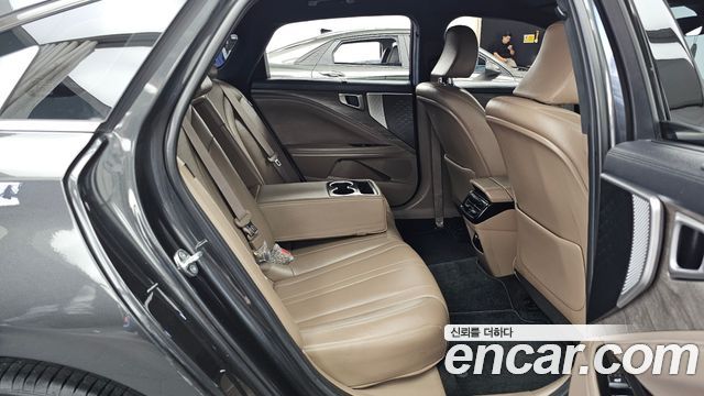 Kia K8 2.5 Gasoline 2WD Noblesse 2022 — фото 12