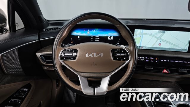 Kia K8 2.5 Gasoline 2WD Noblesse 2022 — фото 13