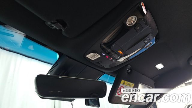 Kia K8 2.5 Gasoline 2WD Noblesse 2022 — фото 17