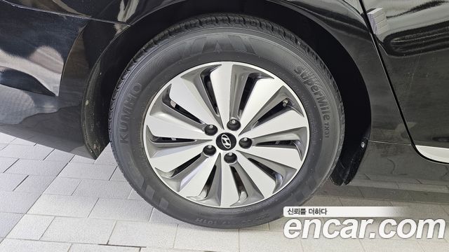 Hyundai Grandeur Hybrid (HG) Premium 2016 — фото 5