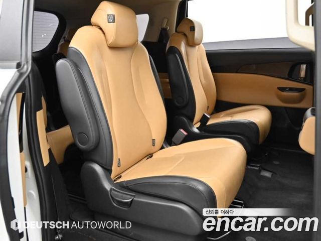 Kia Carnival (IV) Gasoline 9-Seater Prestige 2023 — фото 15