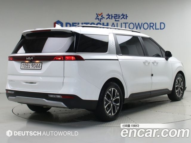 Kia Carnival (IV) Gasoline 9-Seater Prestige 2023 — фото 3