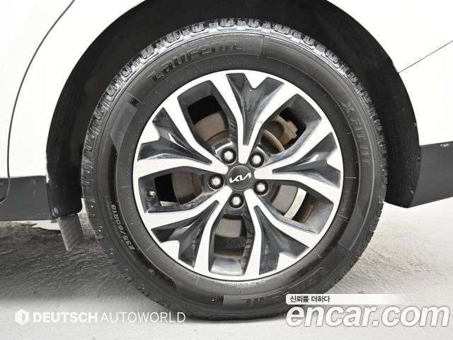 Kia Carnival (IV) Gasoline 9-Seater Prestige 2023 — фото 5