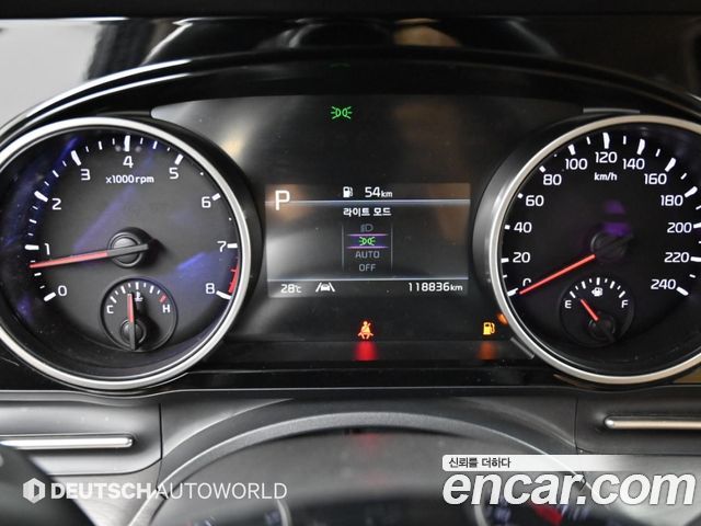 Kia Carnival (IV) Gasoline 9-Seater Prestige 2023 — фото 8