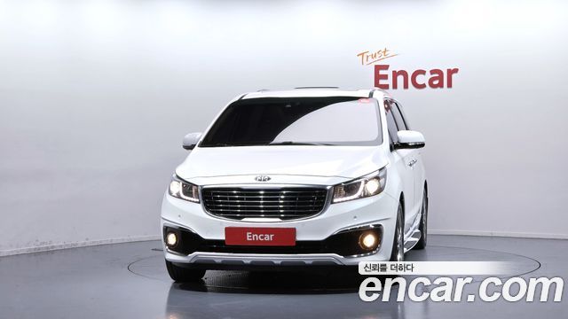 Kia Carnival 9-seater Noblesse 2016 — фото 3