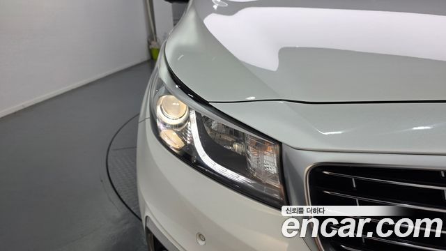 Kia Carnival 9-seater Noblesse 2016 — фото 22