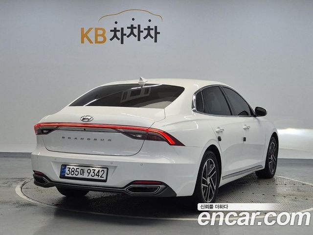 Hyundai Grandeur (IG) 3.0 LPi Rent Car Premium 2020 — фото 3