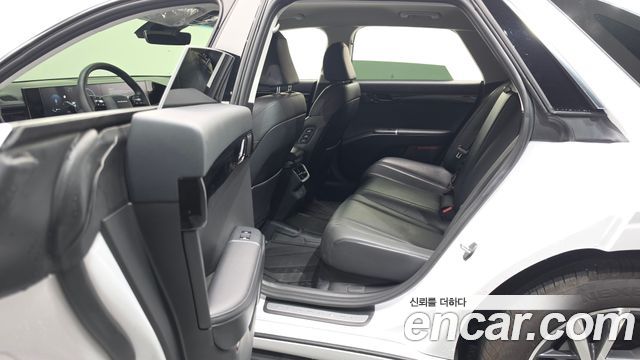 Hyundai Grandeur (GN7) 3.5 LPG 2WD (Taxi) Deluxe 2024 — фото 26