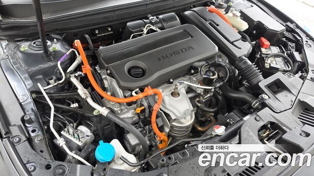 Honda Accord (XI) 2.0 Hybrid Touring 2023 — фото 6