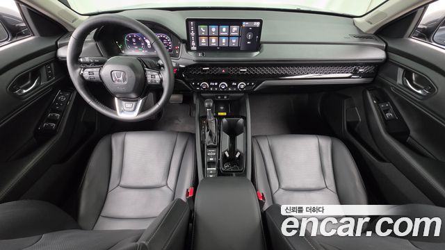 Honda Accord (XI) 2.0 Hybrid Touring 2023 — фото 7