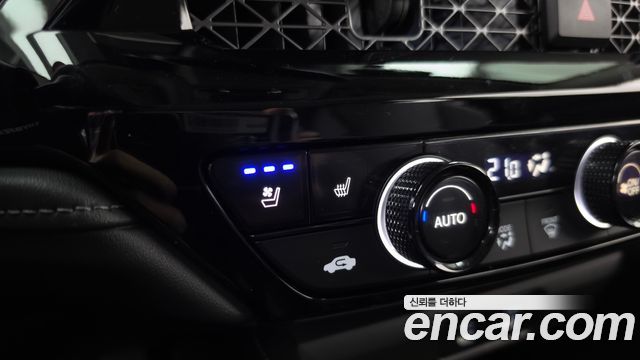 Honda Accord (XI) 2.0 Hybrid Touring 2023 — фото 29