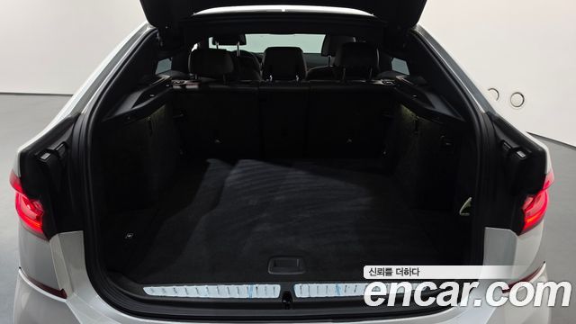BMW 6 Series GT (G32) 620d M Sport 2020 — фото 18