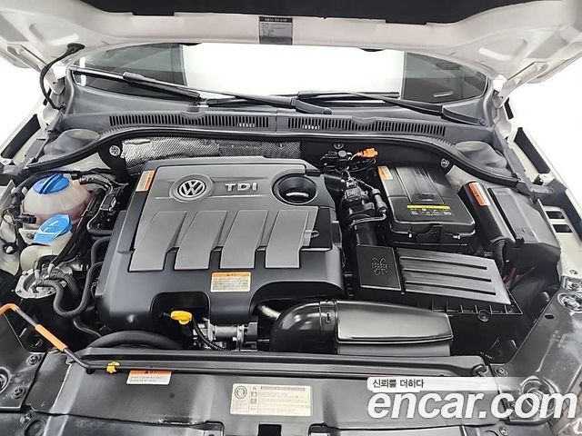 Volkswagen Jetta 1.6 TDI Blue Motion 6th 2014 — фото 5