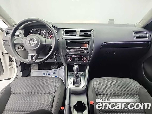 Volkswagen Jetta 1.6 TDI Blue Motion 6th 2014 — фото 7