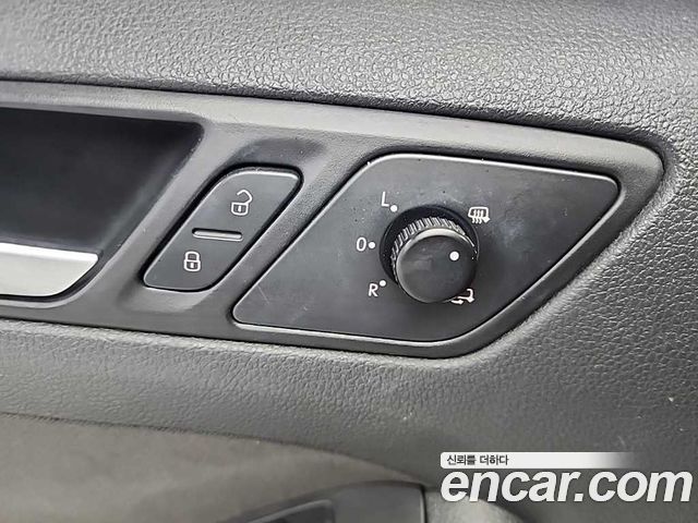 Volkswagen Jetta 1.6 TDI Blue Motion 6th 2014 — фото 19