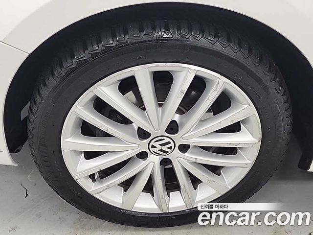 Volkswagen Jetta 1.6 TDI Blue Motion 6th 2014 — фото 23