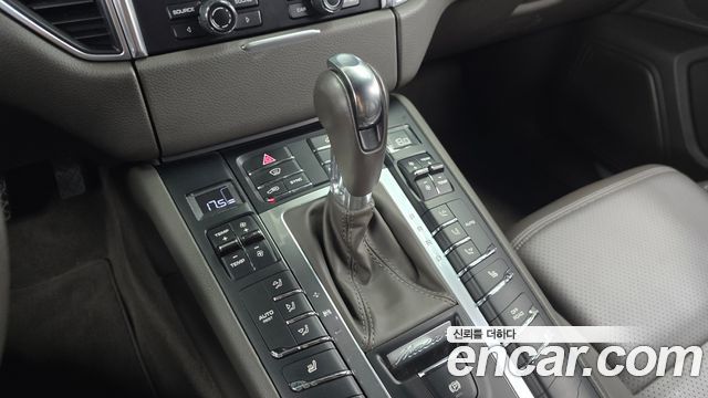 Porsche Macan 3.0 S Diesel 95B 2015 — фото 9