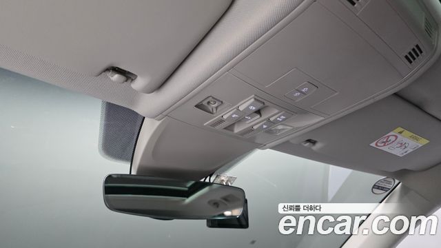 Volkswagen Tiguan Allspace 2.0 TSI Prestige 2023 — фото 24