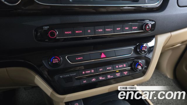 Kia Carnival Gasoline 7-Seater Limousine President 2019 — фото 31
