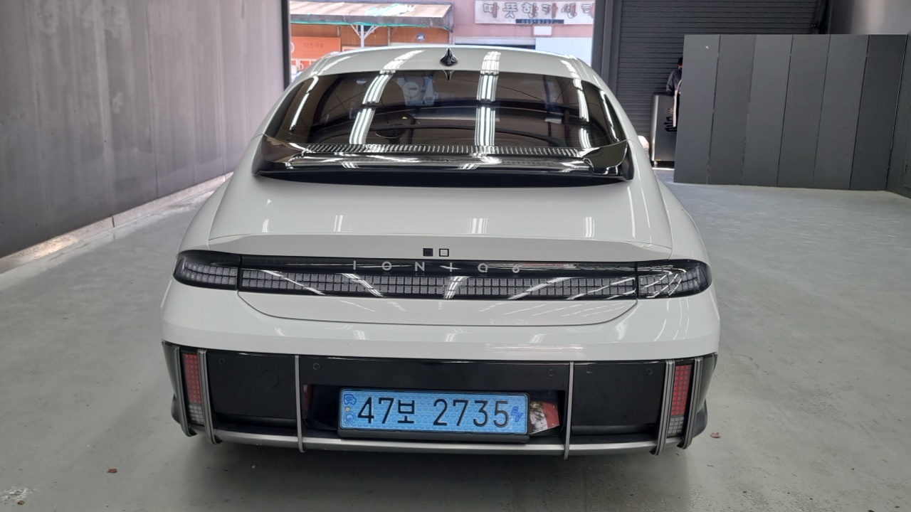 Hyundai Ioniq 6 Standard E-Value+ 2025 — фото 5