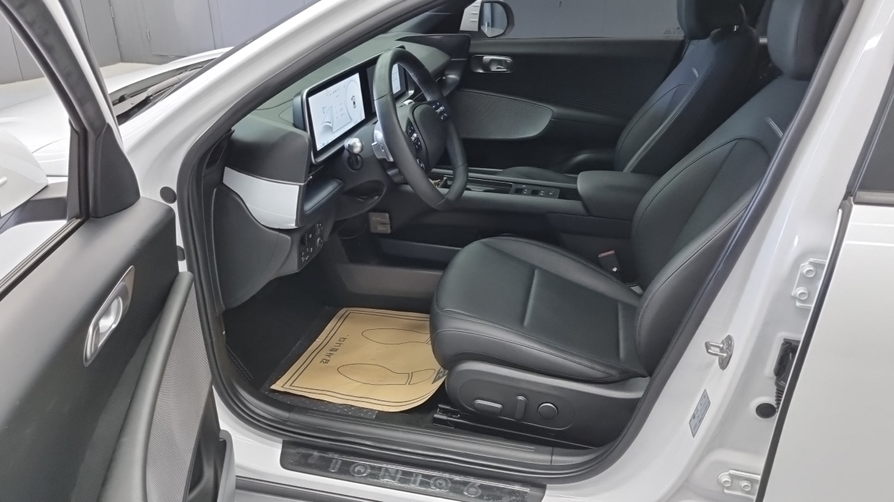 Hyundai Ioniq 6 Standard E-Value+ 2025 — фото 8